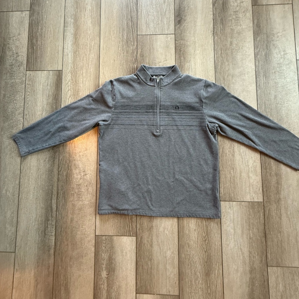 Travis Mathew Men’s Large Gray Zip-Up Sweater